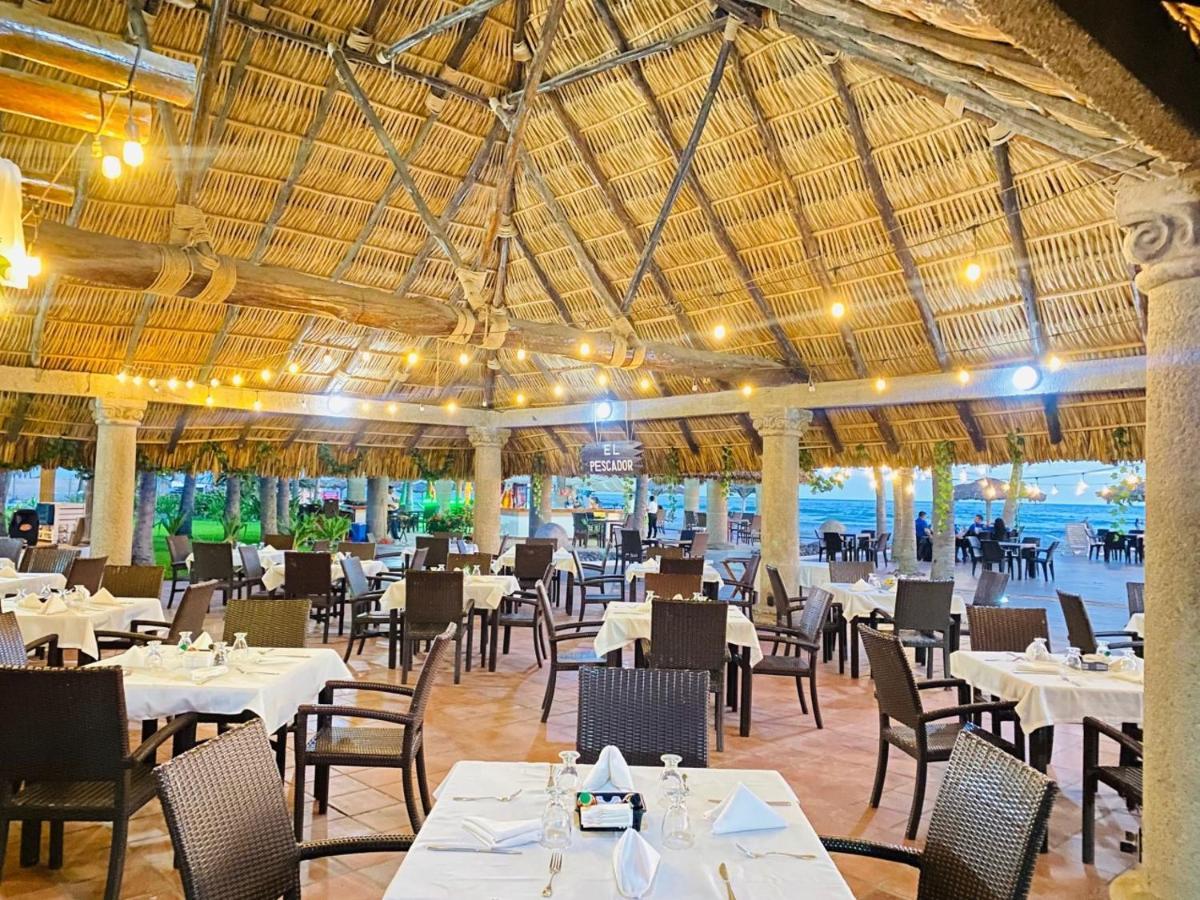 Hotel Tesoro Beach San Luis la Herradura Exterior foto